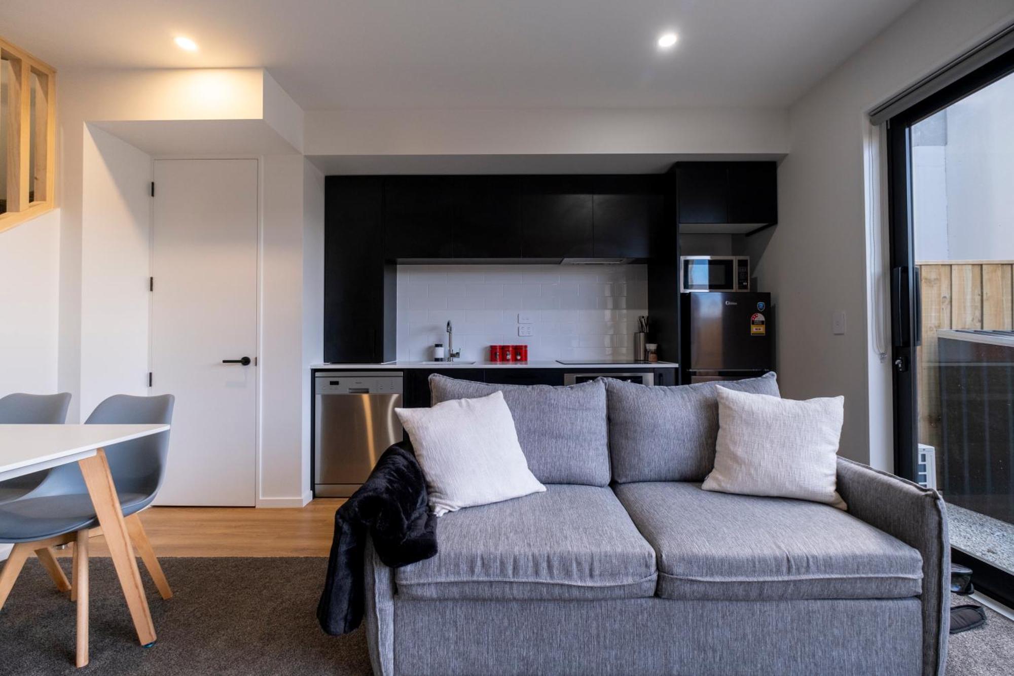 Luxury 2 Bed Townhome In Cbd Christchurch Extérieur photo