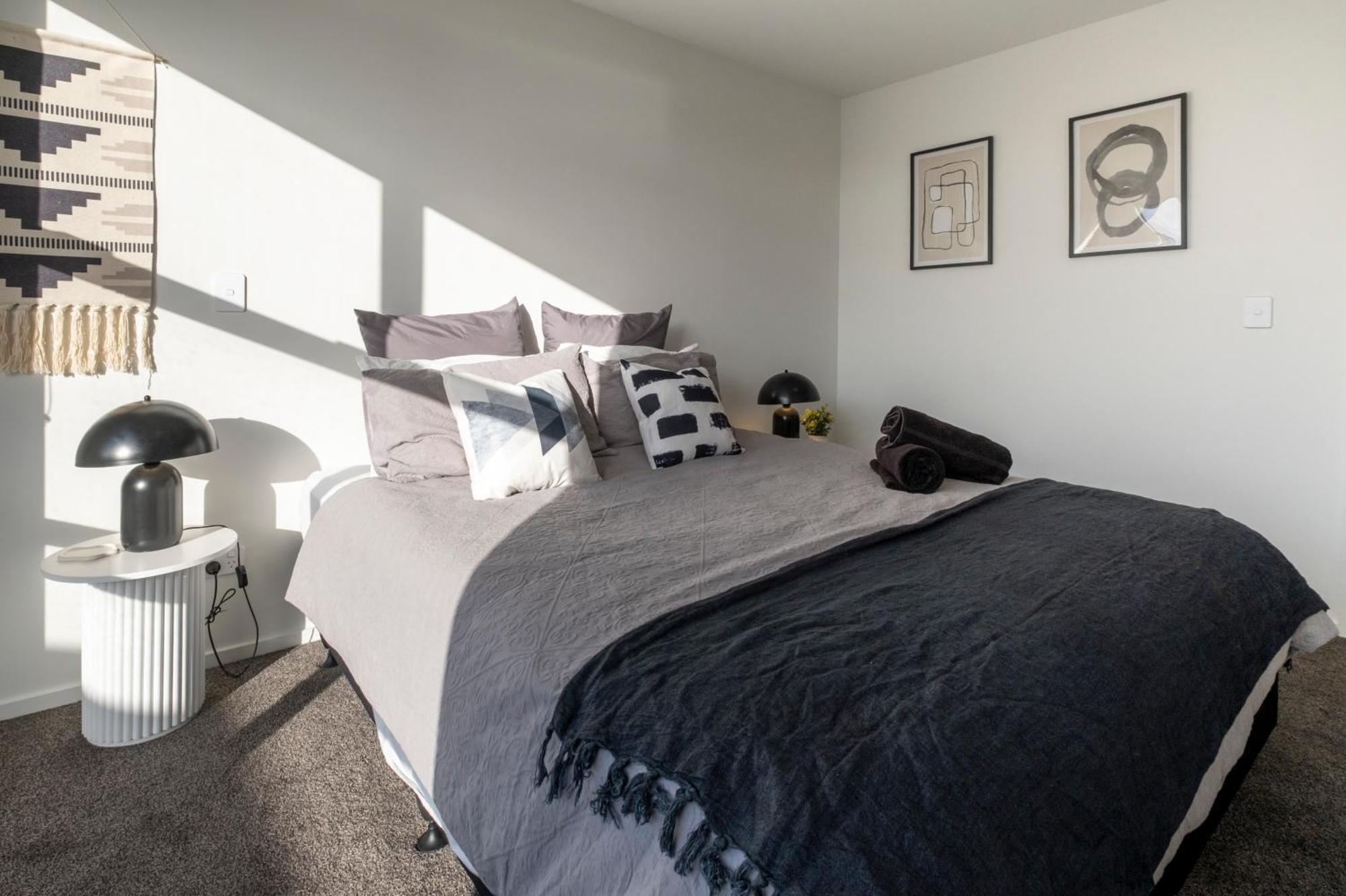 Luxury 2 Bed Townhome In Cbd Christchurch Extérieur photo