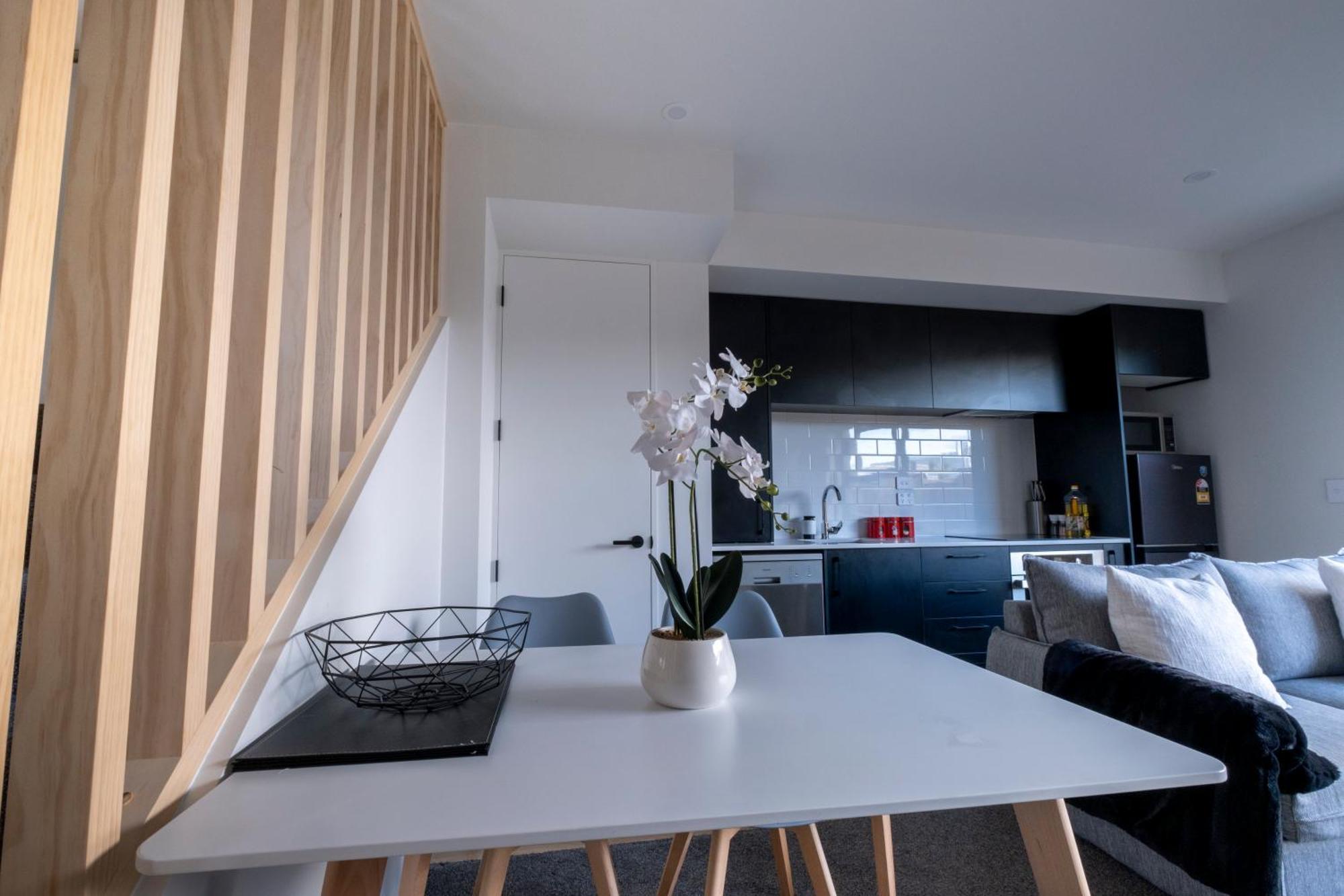 Luxury 2 Bed Townhome In Cbd Christchurch Extérieur photo