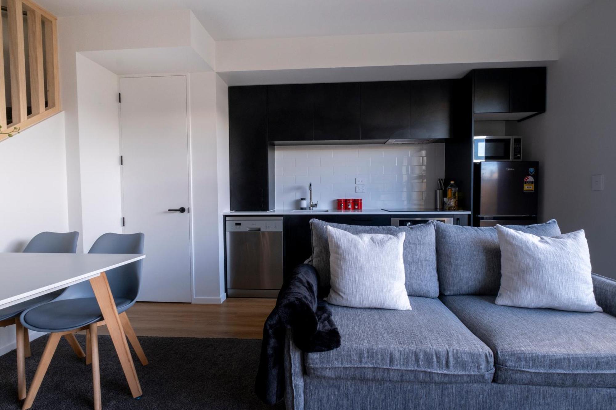 Luxury 2 Bed Townhome In Cbd Christchurch Extérieur photo