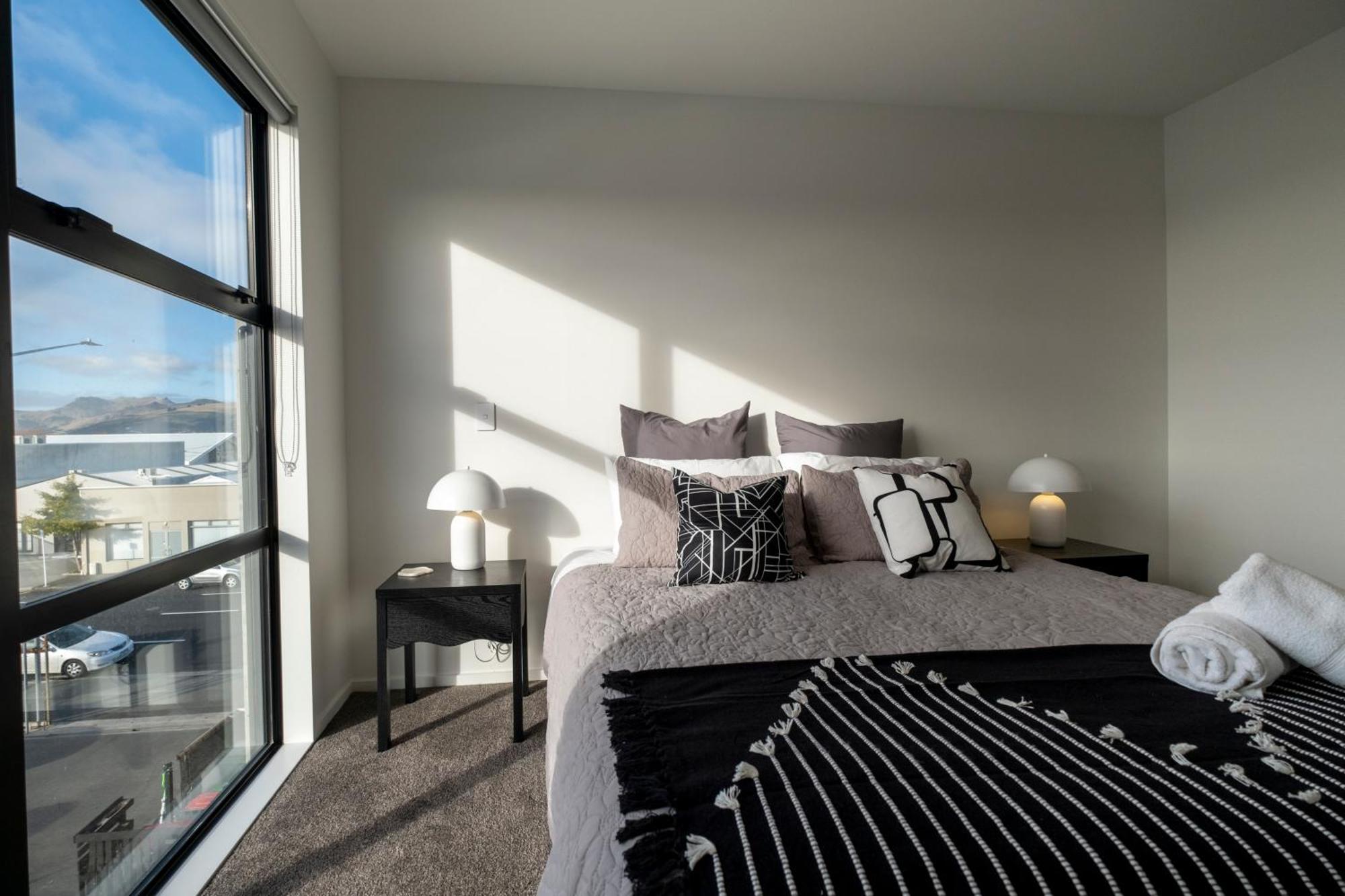Luxury 2 Bed Townhome In Cbd Christchurch Extérieur photo