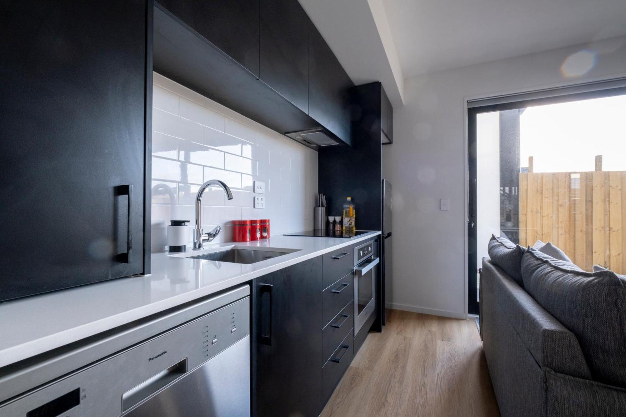 Luxury 2 Bed Townhome In Cbd Christchurch Extérieur photo