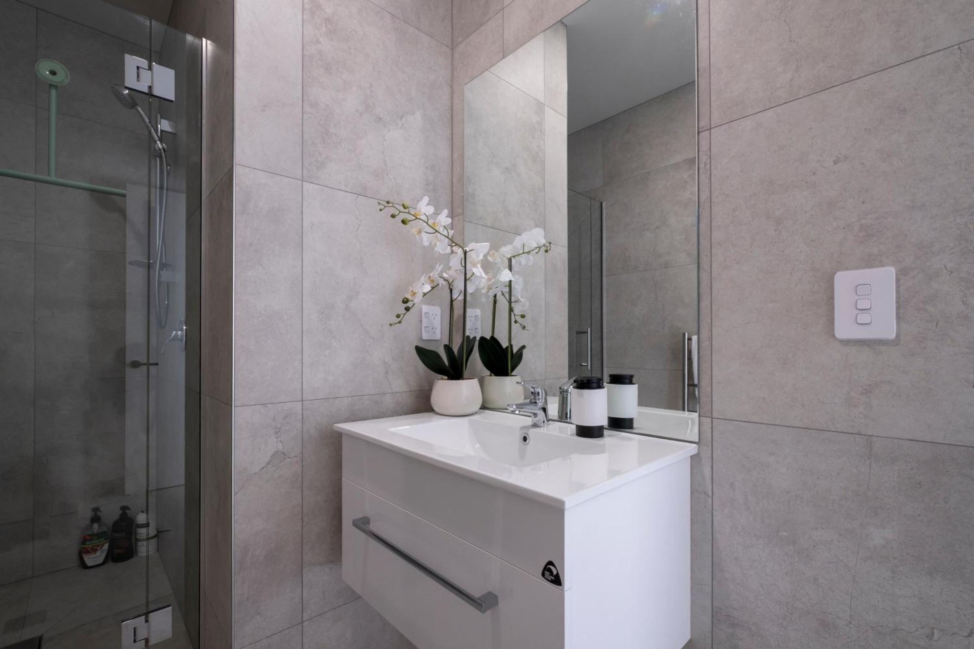 Luxury 2 Bed Townhome In Cbd Christchurch Extérieur photo